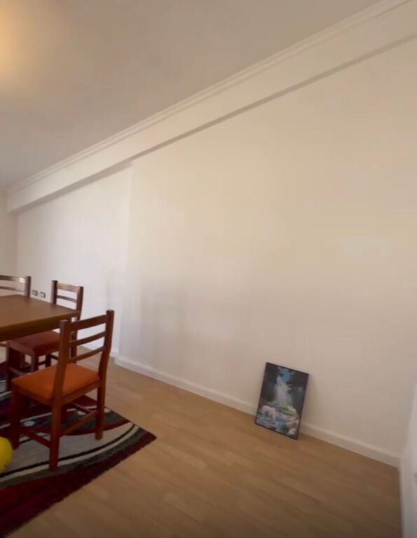 Shitet,Apartament 1+1+Verande, Rruga e Thesarit, Fresk
