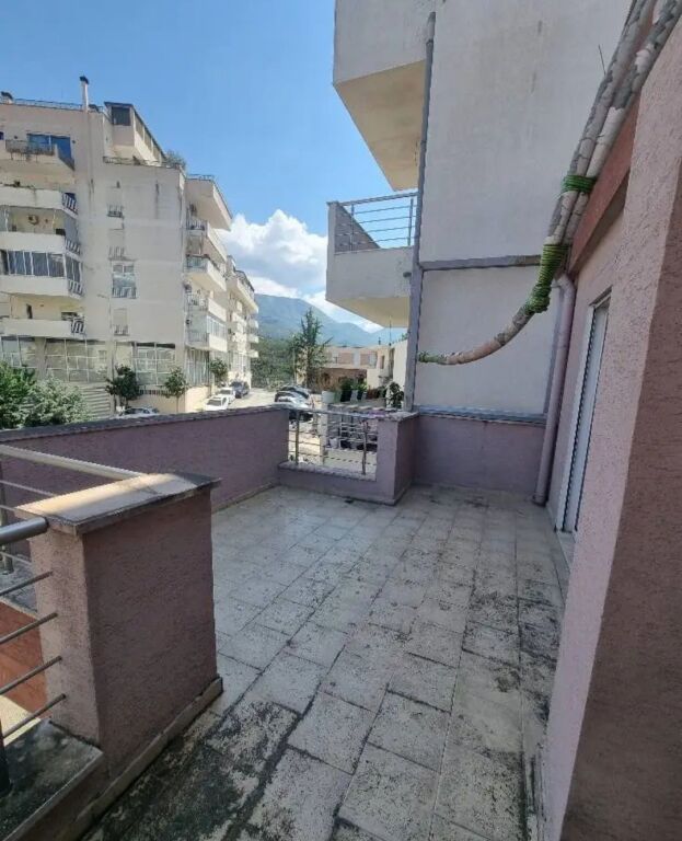 FOR SALE 2+1 TE FRESKU - TIRANE