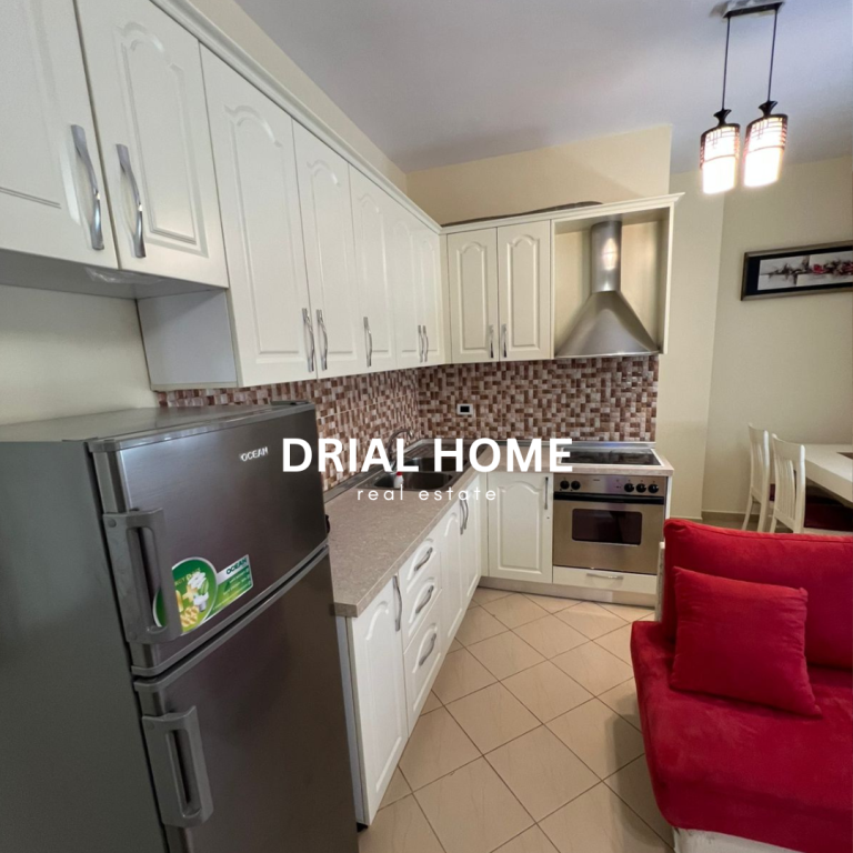 Apartament me qera 2+1+verande