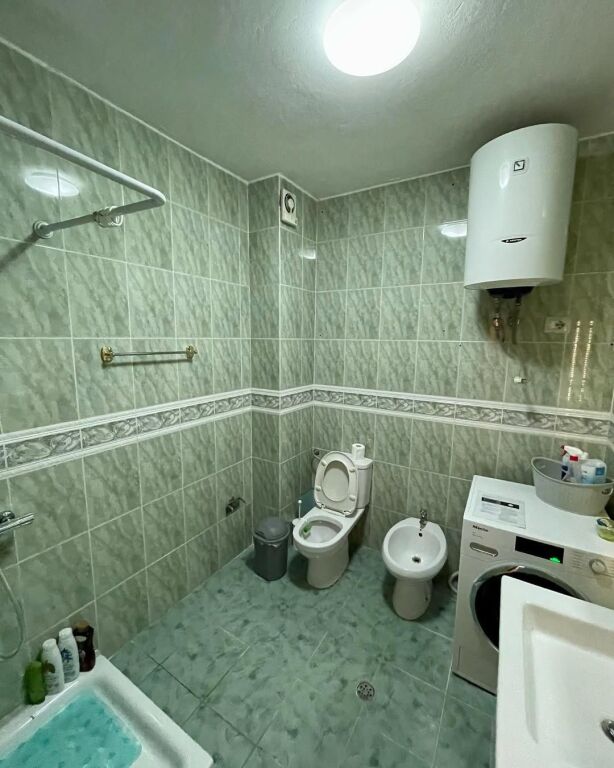 Appartamento 1+1 in affitto in Via Myslym Shyri.