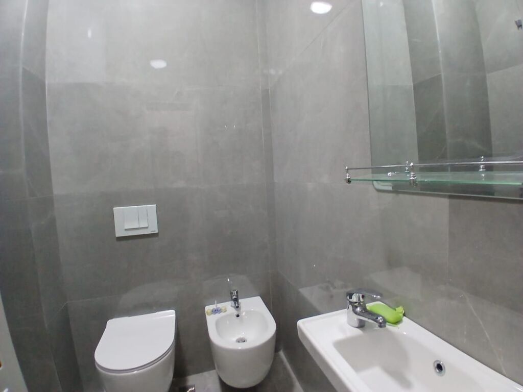 Studio apartment for rent - 5 May Street, Inerti complex 350 thousand lek