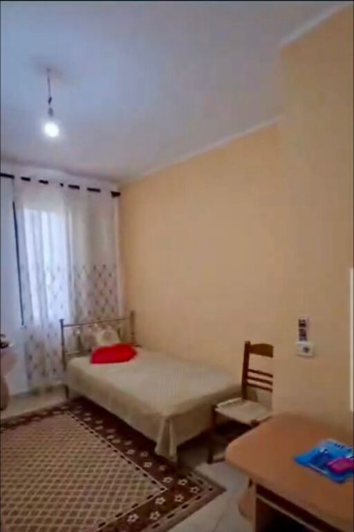 Apartment 2+1 for rent for rent at Kristal Center / Komuna e Parisit