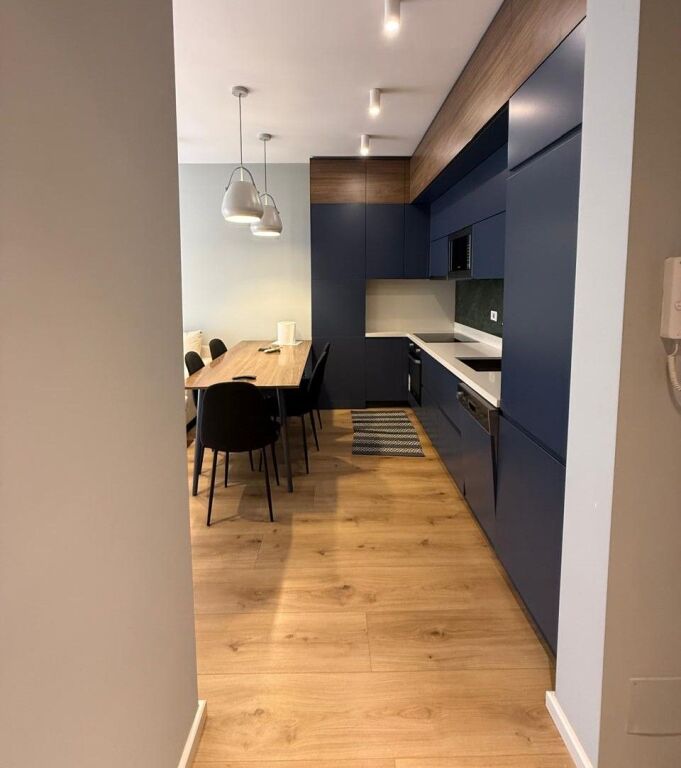 💥 EKSKLUZIVE 💥 🏡 Apartament 1+1 + Post Parkimi me Qira – Sima Com