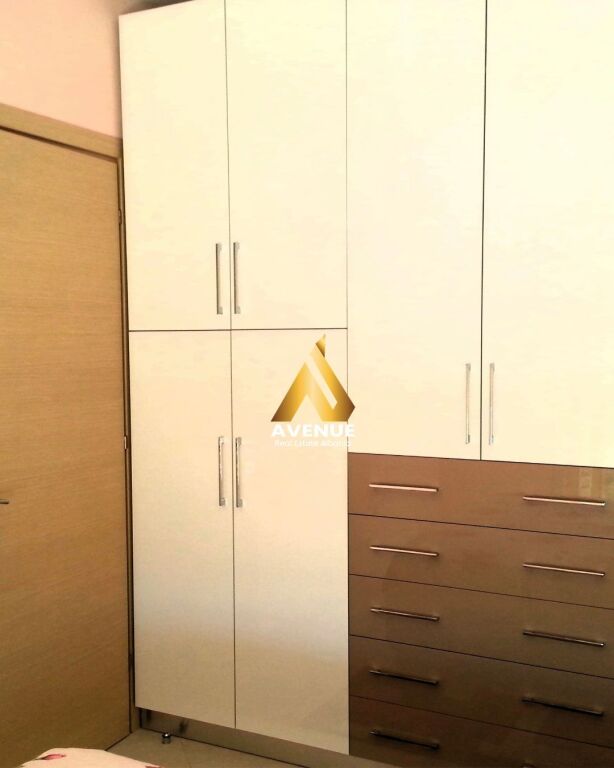 🏠 APARTAMENT 1+1 ME QIRA – Zogu i Zi  Tiranë