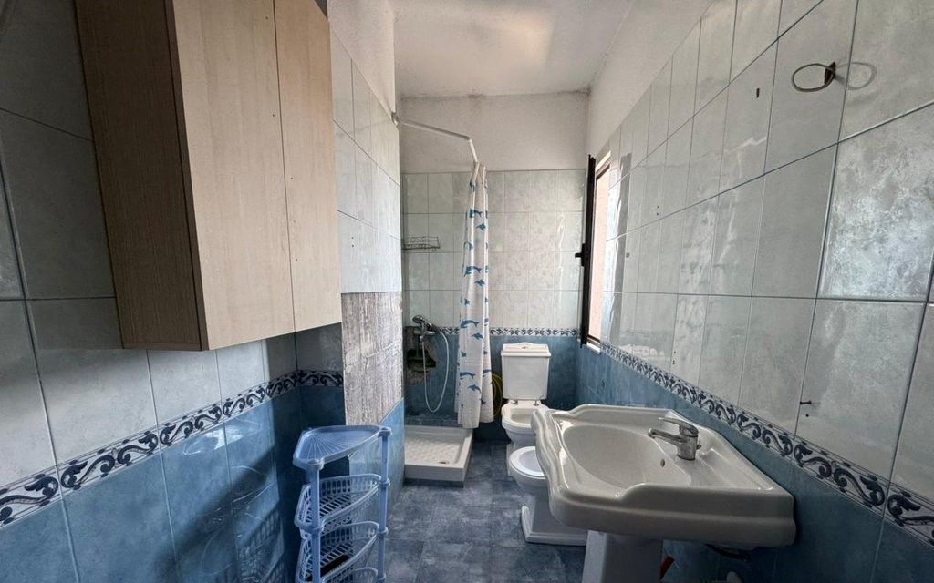2+1 apartment for sale in Don Bosko, near Jordan Misja street!
