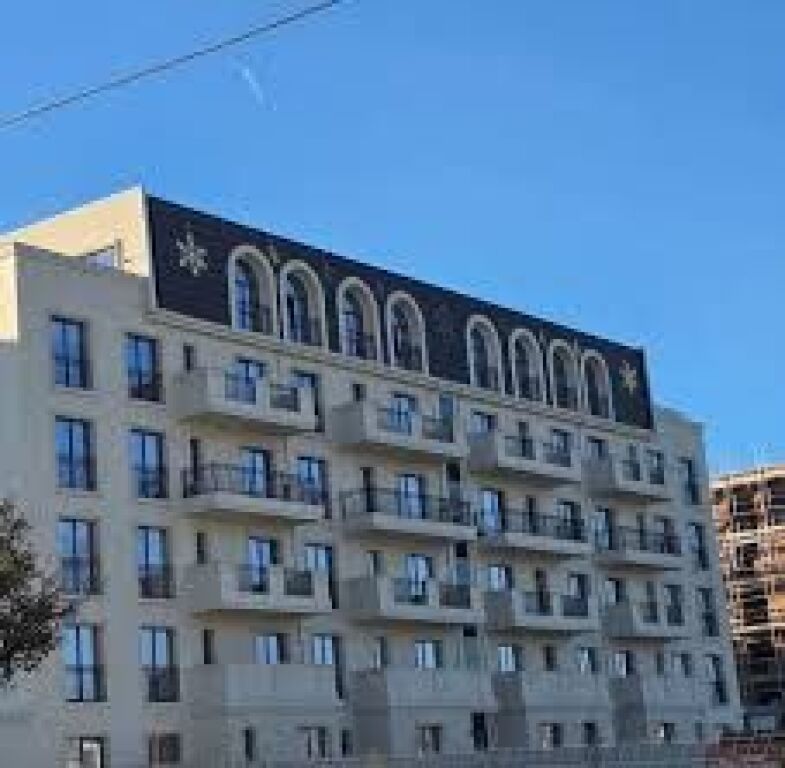 TIRANA CIELO RESIDENCE – APPARTAMENTO 2+1+2 IN VENDITA