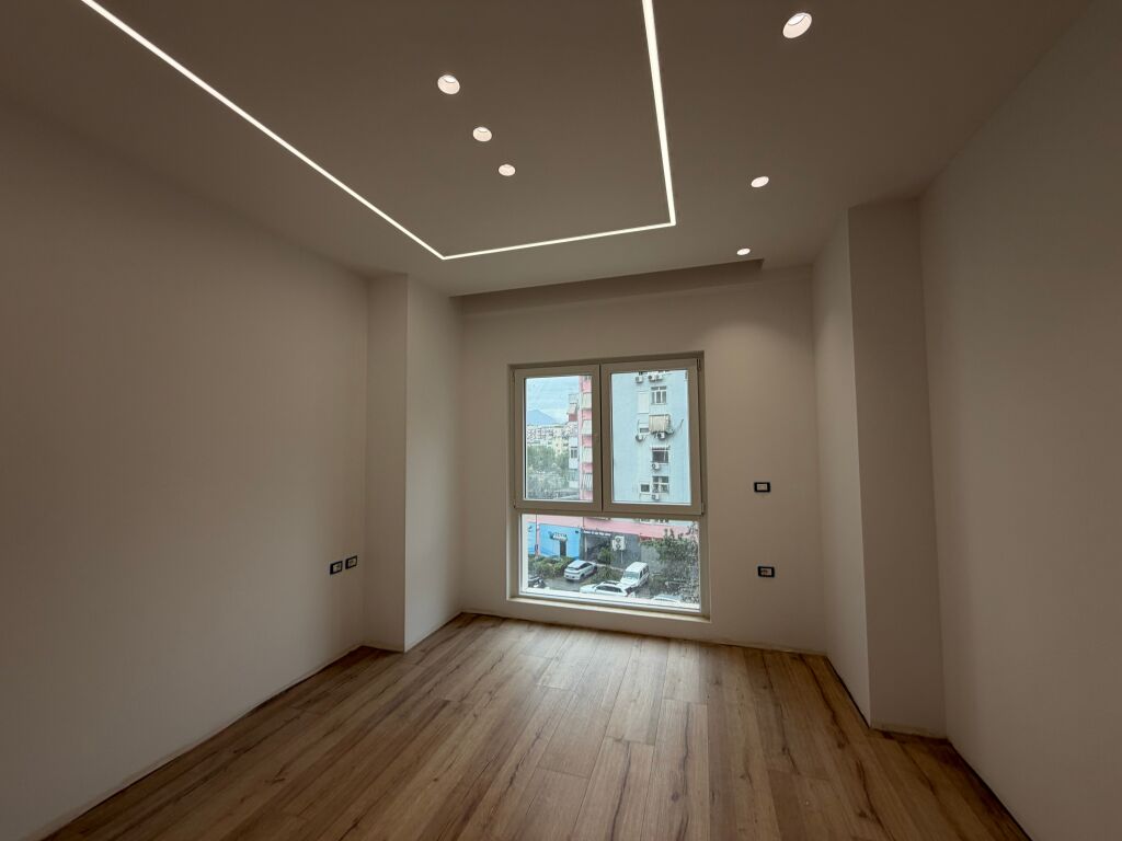 1+1,building from 2026,zog i zi,800 euro,for residence or office