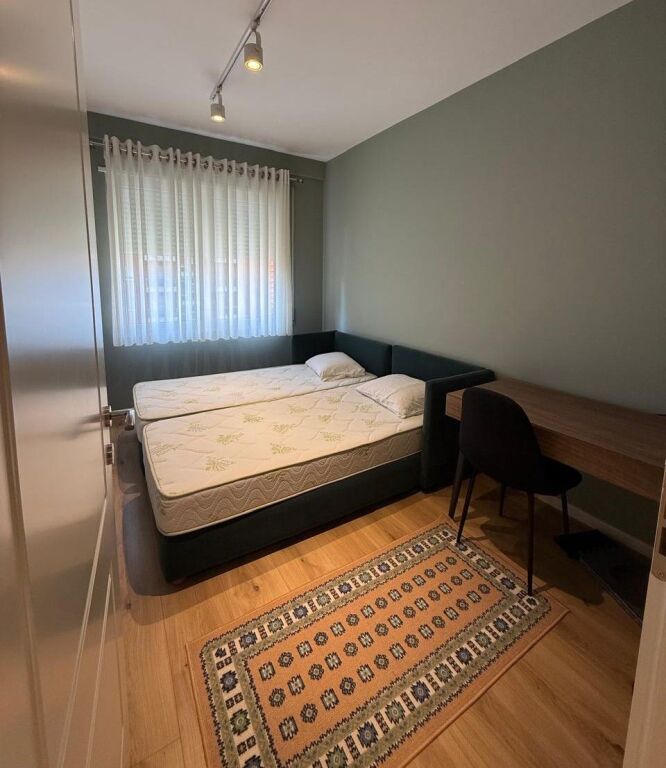 💥 EKSKLUZIVE 💥 🏡 Apartament 1+1 + Post Parkimi me Qira – Sima Com