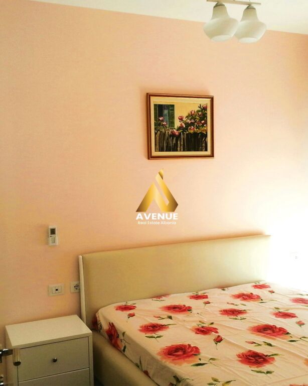 🏠 APARTAMENT 1+1 ME QIRA – Zogu i Zi  Tiranë
