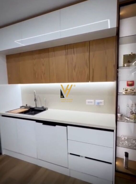 APARTMENT 2+1+VERANDA FOR RENT AT AVIATION FIELD 750 EURO