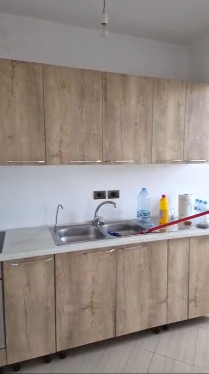 Rent, Apartment 1+1, American Hospital, Durres