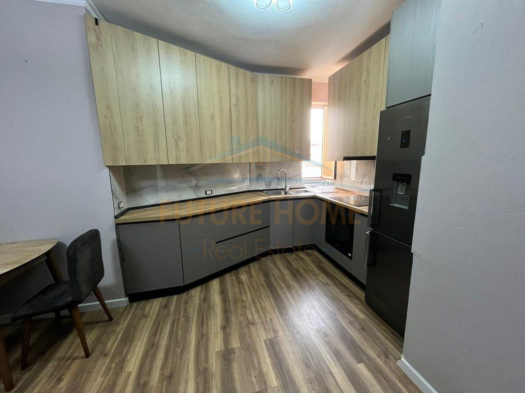 Qera, Apartament 2+1, Qendër, Durrës