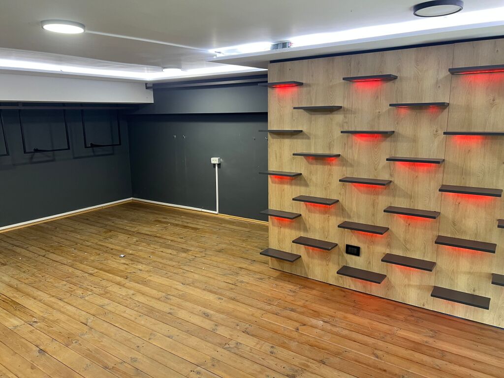 🏢 Business Premises for Rent – Astir, Tirana
