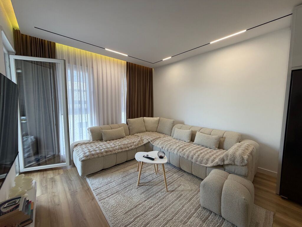 Furnished 2+1 apartment for sale 🏡  📍 Location: Univers City area • Area: 96.54 m² • Layout: 2 bedrooms + living room + kitchen + bathroom • Condition: furnished, ready to move in  The apartment offers spacious areas and functional layout, ideal for family or investment.  💰 Price: 145,000 €  📩 For more information or for a visit, contact privately.