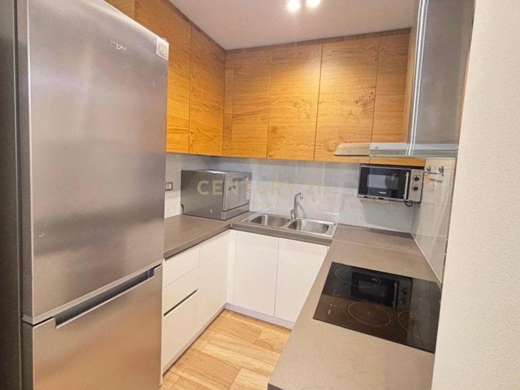 🏡 Modern 3+1 Apartment Near the Center – For Rent