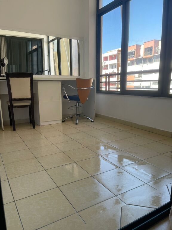 Apartment 2+1+2 ne shitje ne Astir, prane rrethrrotullimit te astirit