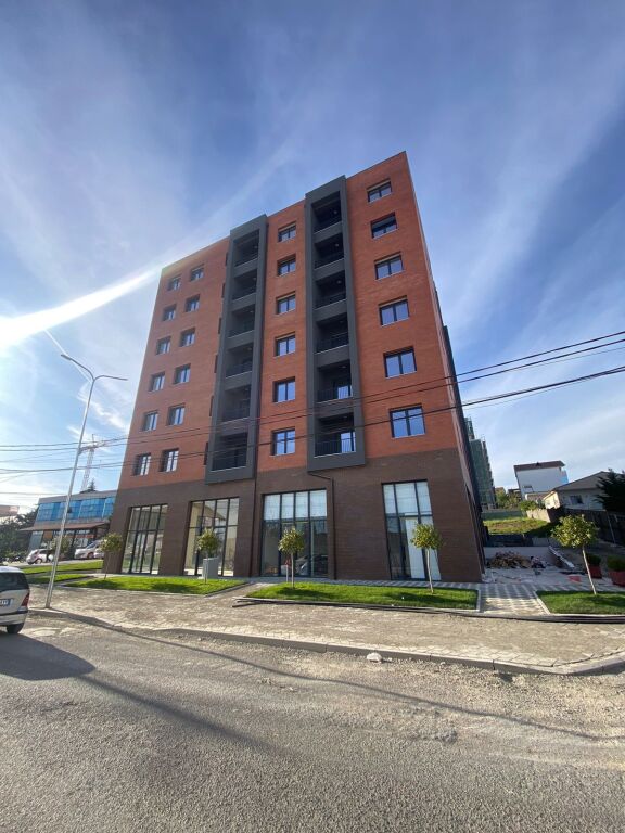 Apartament 2+1 me qera, Paskuqan