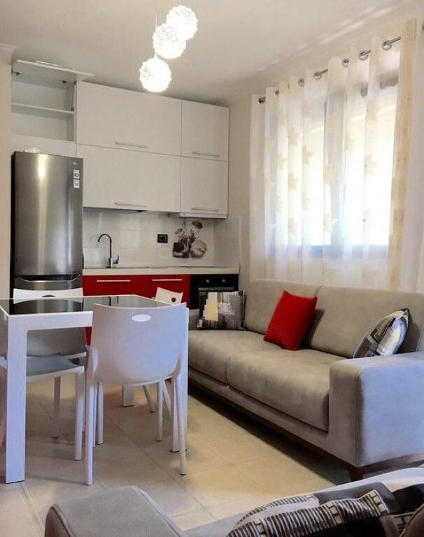 Appartamento 1+1 in Affitto in Via Eduart Mano, Lago Secco