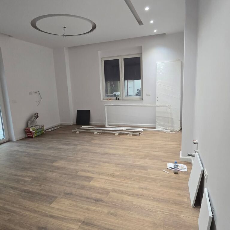 Shitet..!! 📍 Liqeni i thatë  Apartament 1+1