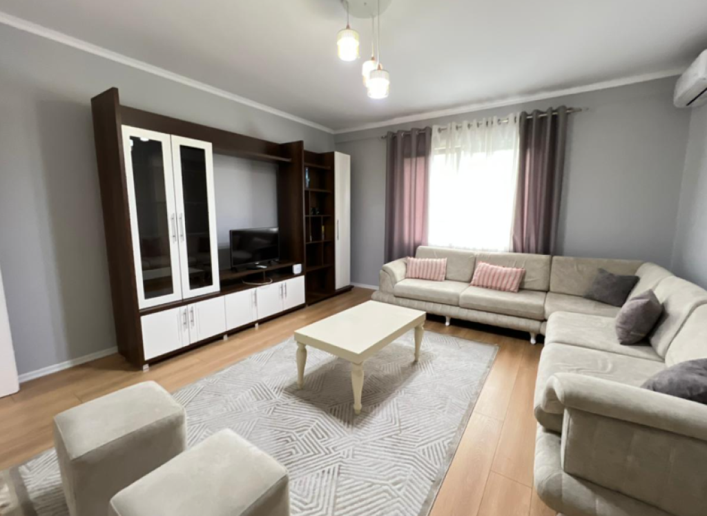 🏡 2+1 + Parkim me qira – Kopshti Botanik