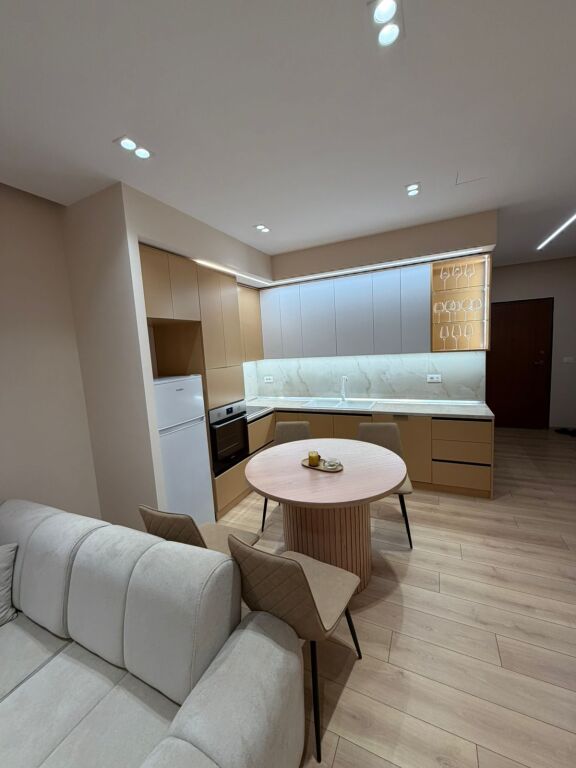 🏡 Appartamento Moderno 2+1+2 + POSTO AUTO IN AFFITTO – Vizion Plus, Don Bosko 📍