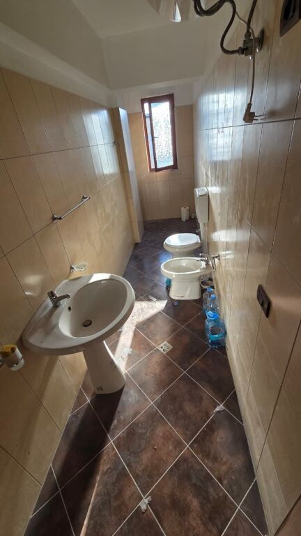 Rent, Apartment 1+1, American Hospital, Durres