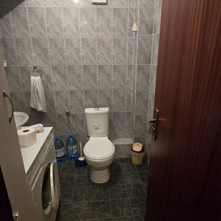 In vendita Bllok (Vicino a Piazza Willson) 🏠 Appartamento 2+Cucina+1+2 (Possibilità di divisione 3+1)  