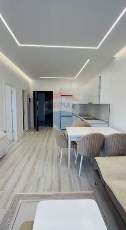 Appartamento 1+1 Paskuqan, all'ingresso di Unaza