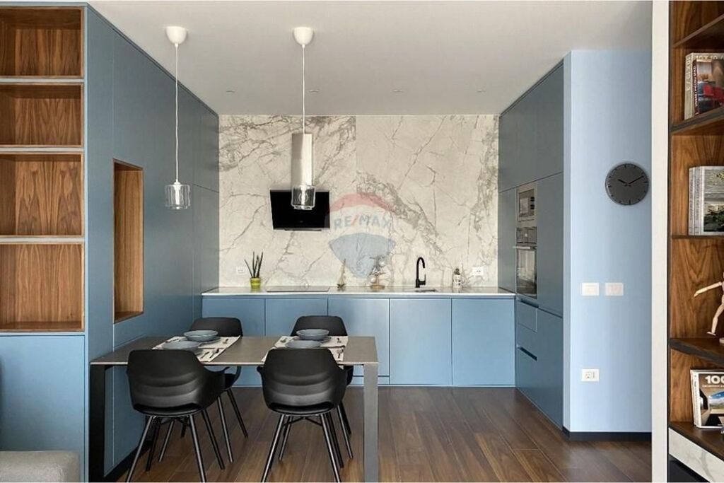 Apartament 1+1+ Parking tek Zogu i Zi