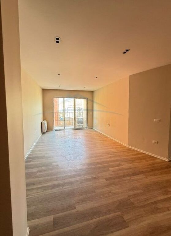 Shitet,Apartament 2+1+2,Rruga Qemal Stafa,Tirane