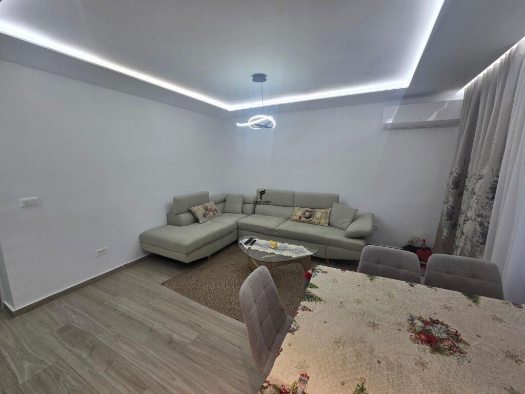 IN VENDITA APPARTAMENTO 2+1 BRRYL 193.000 EURO FH-71744