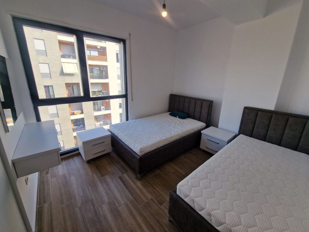 Apartamwnt 1+1 per qera Kompleksi Asl !