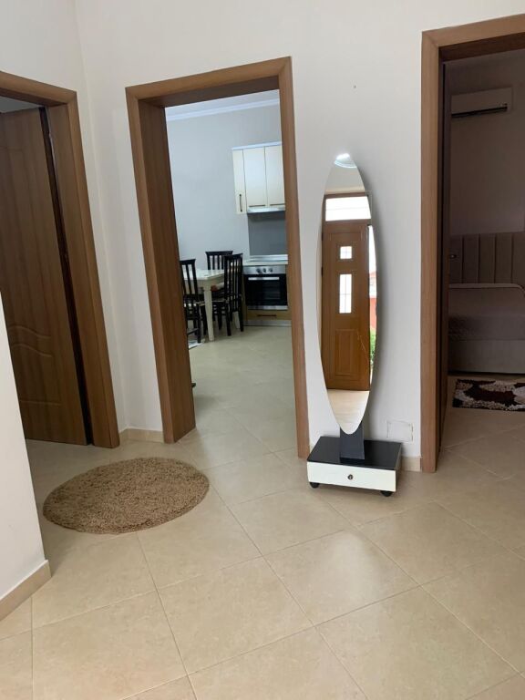 APARTAMENT 2+1 ME QIRA, Vilat Gjermane