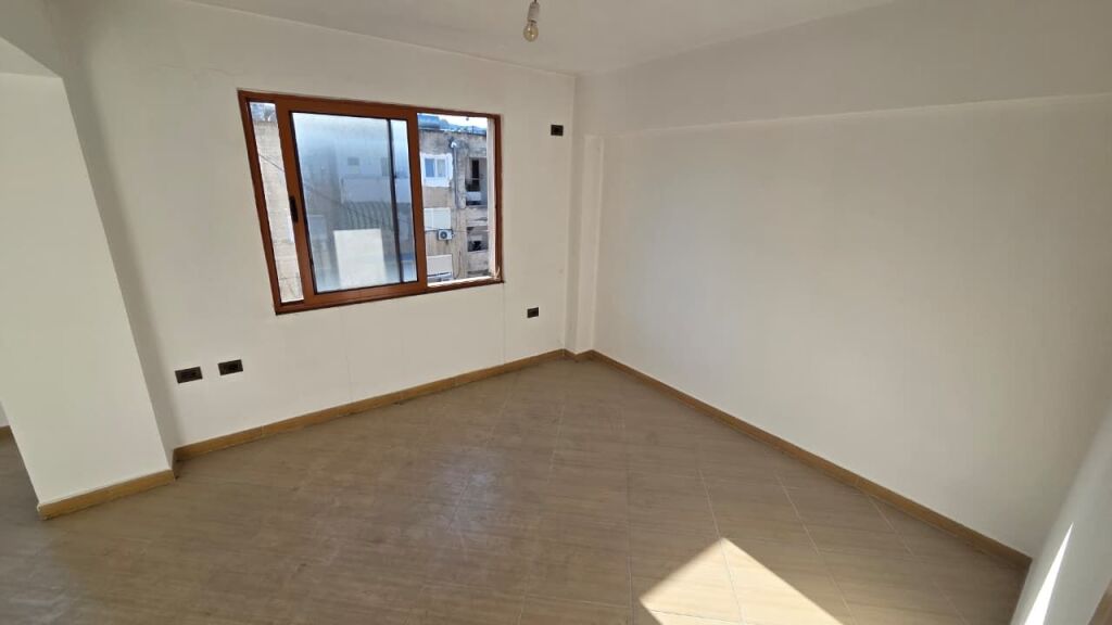 Rent, Apartment 1+1, American Hospital, Durres