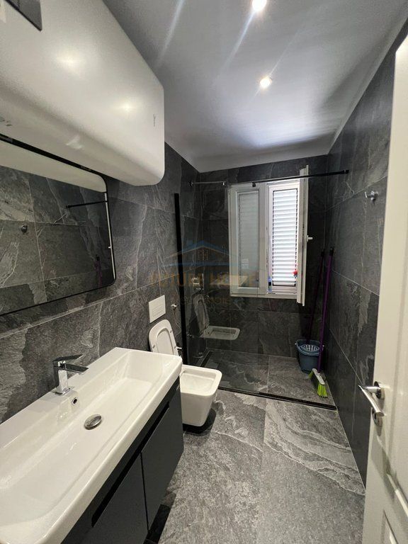 Rent, Apartment 1+1, Bllok, Tirana.