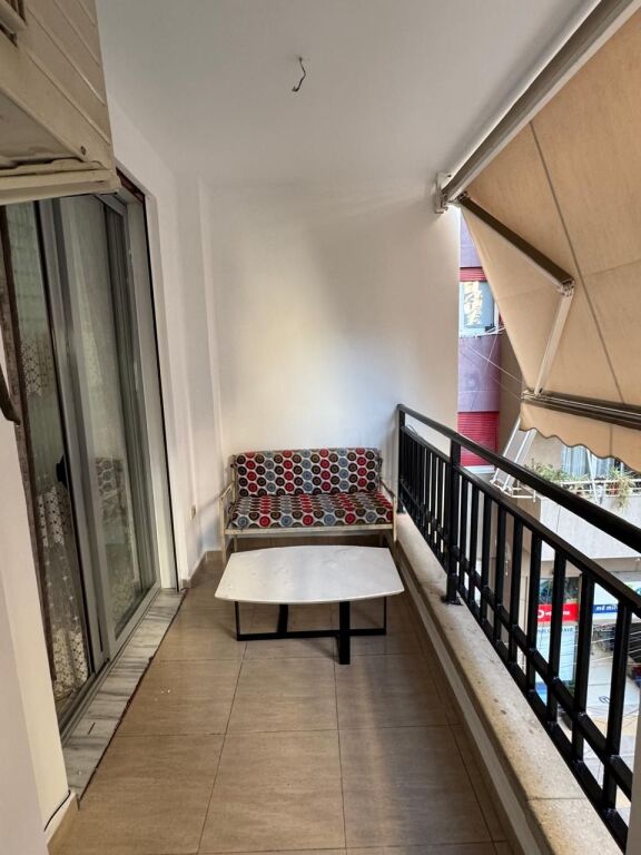 Shitet Ap 3+2+2 tualete 📌Astir, prane HARLI kafe- Cmimi 185.000 Euro