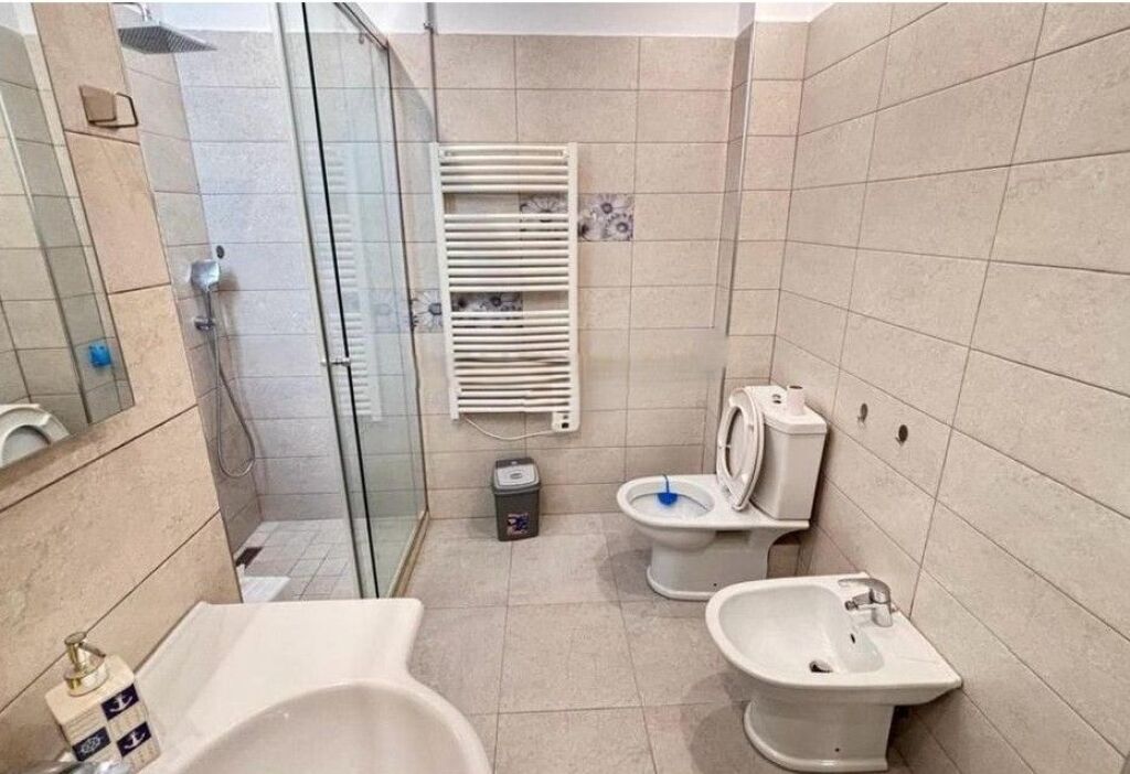 🏡 Appartamento 3+1 Moderno Vicino al Centro – In Affitto