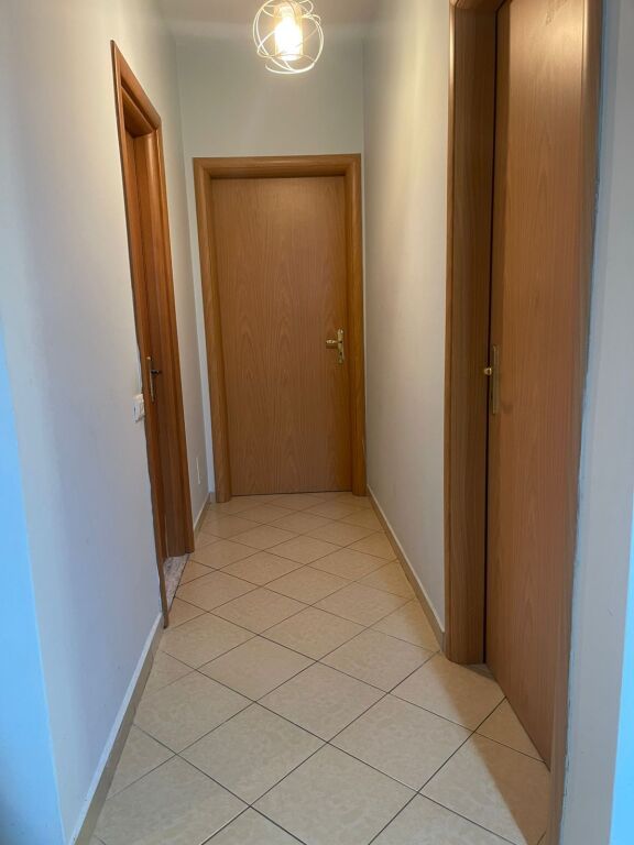 Apartment 2+1+2 ne shitje ne Astir, prane rrethrrotullimit te astirit