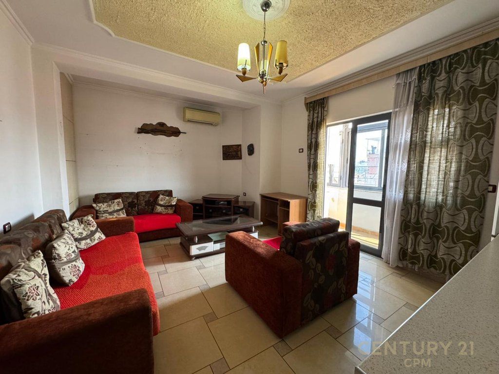 2+1 apartment for sale in Don Bosko, near Jordan Misja street!
