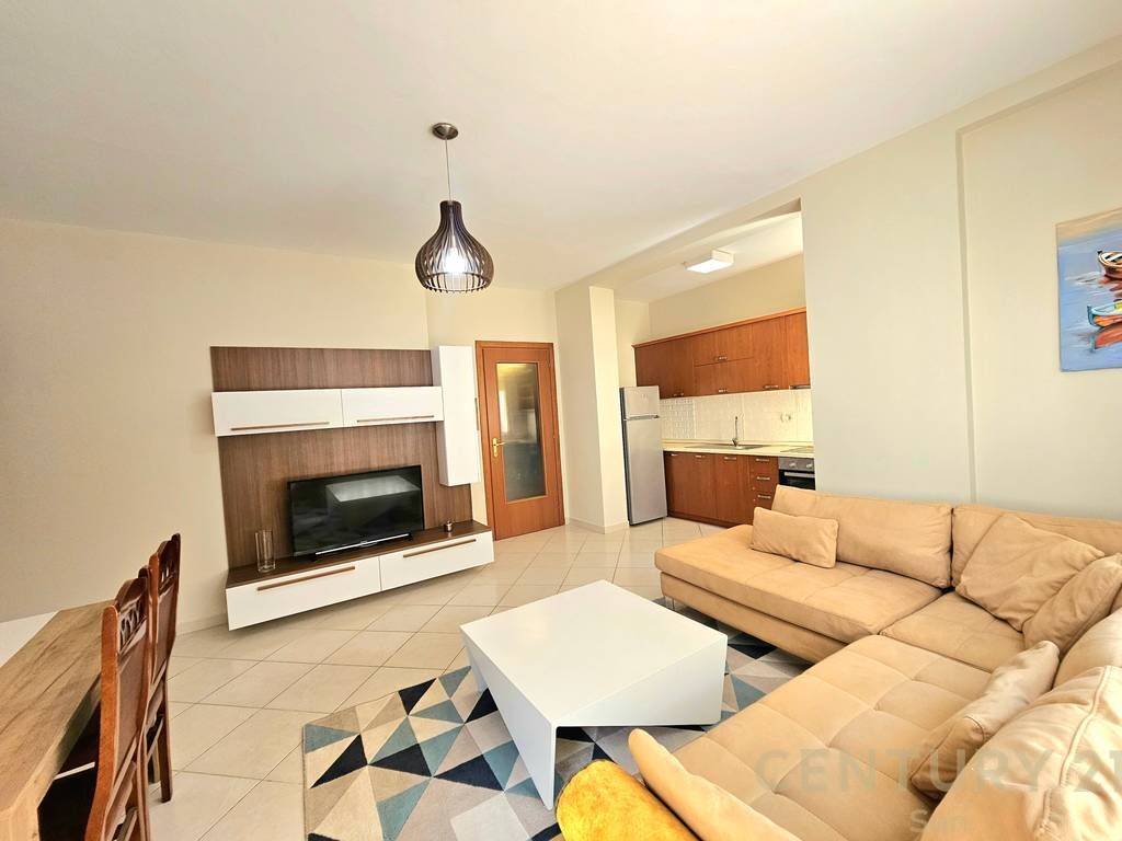 APARTAMENT 1+1 PER QIRA NE LIQENIN E THATE