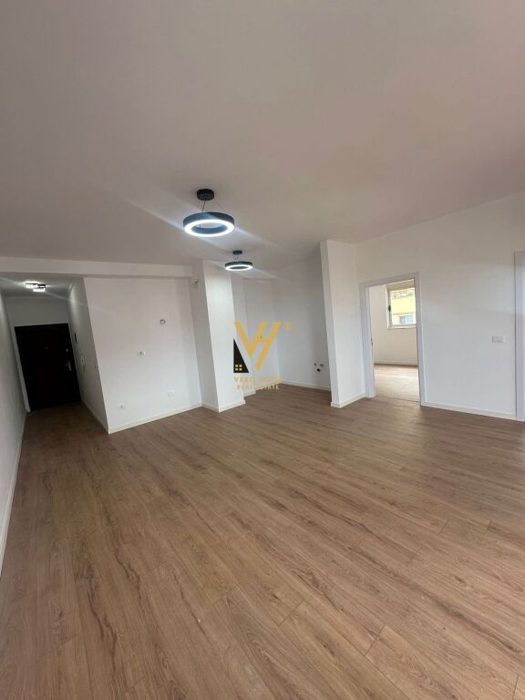 SHITET APARTAMENT 2+1+BLK TE KODRA E DIELLIT 175.000 EURO