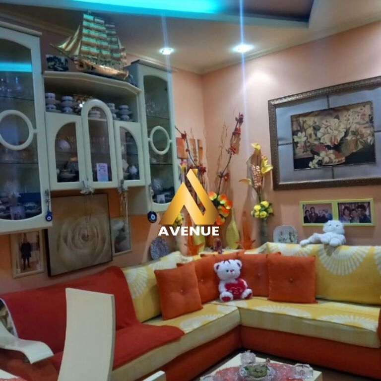 JEPET ME QERA – APARTAMENT 1+1, BLLOK, TIRANË