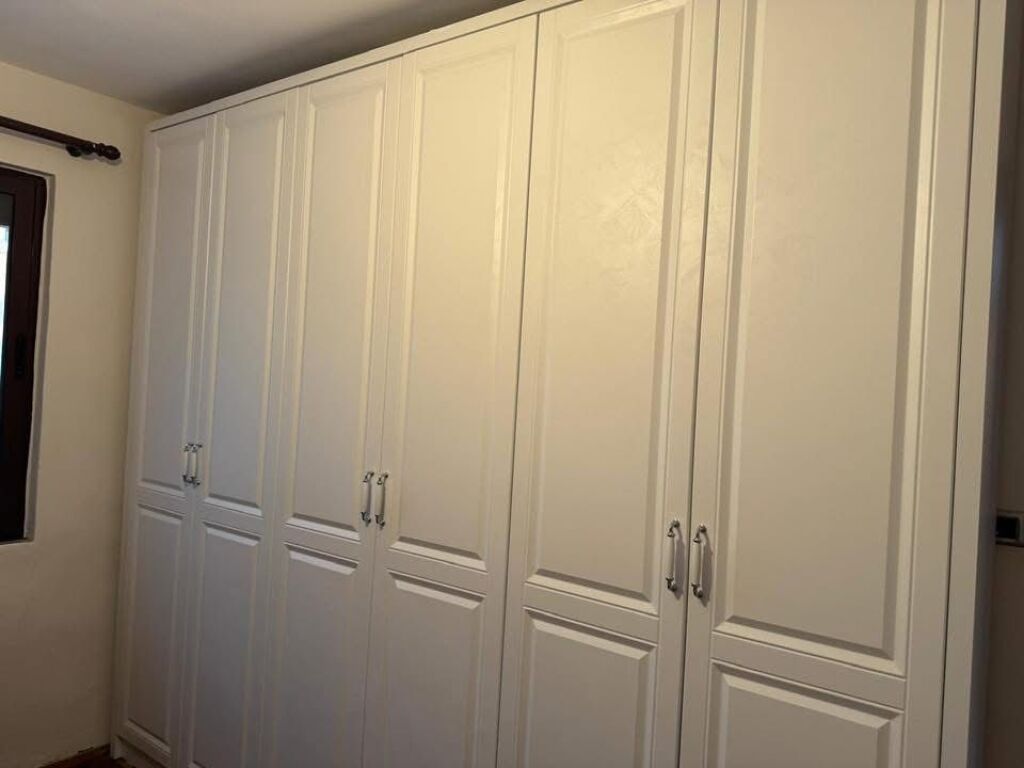 Jepet Apartament me qera 1+1 tek Shkolla e Bashkuar