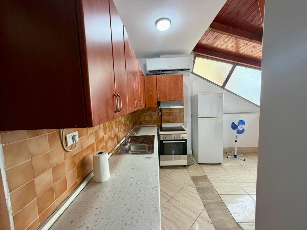 📣 AFFITTO Appartamento 2+1 📍 Vicino alla Scuola "Niket Dardani", Xhamllik ✨
