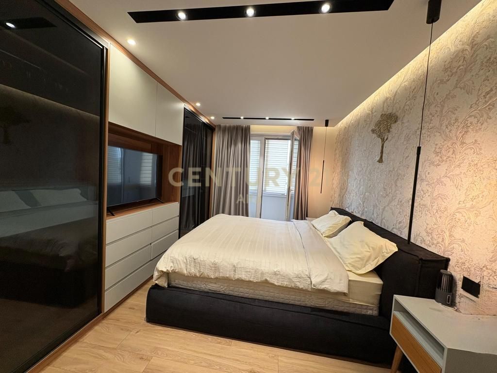 Apartment 2+1+2 for rent at Shallvaret! 1,200 € /Month Total Area 110m2