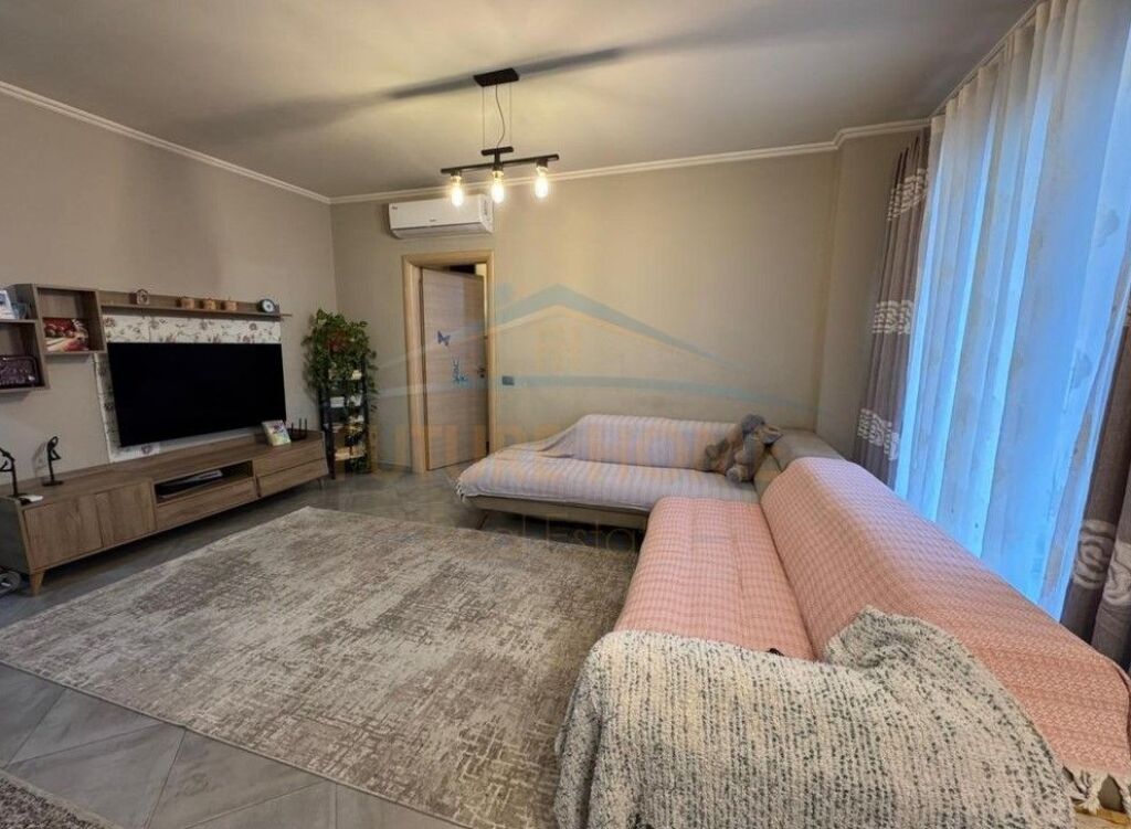 For sale, Apartment 2+1+2, Tower Bridge Complex, Dibra Street.