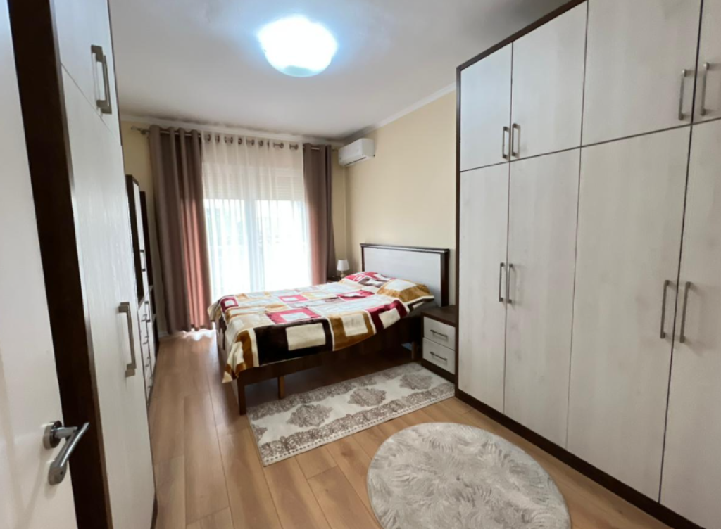🏡 2+1 + Parkim me qira – Kopshti Botanik