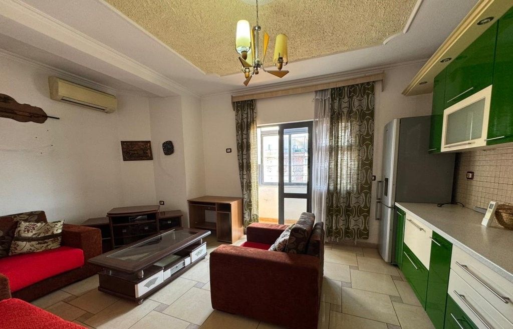 2+1 apartment for sale in Don Bosko, near Jordan Misja street!
