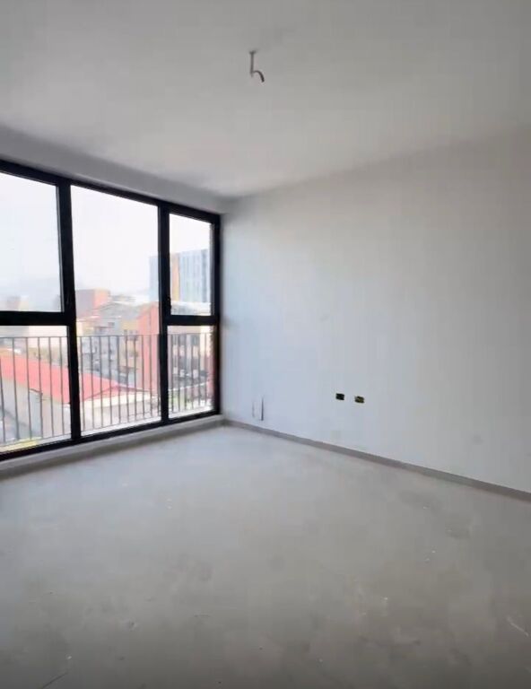 Shitet,Apartament 1+1,Siri Kodra, Tirane