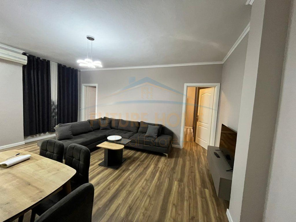 Qera, Apartament 2+1, Qendër, Durrës